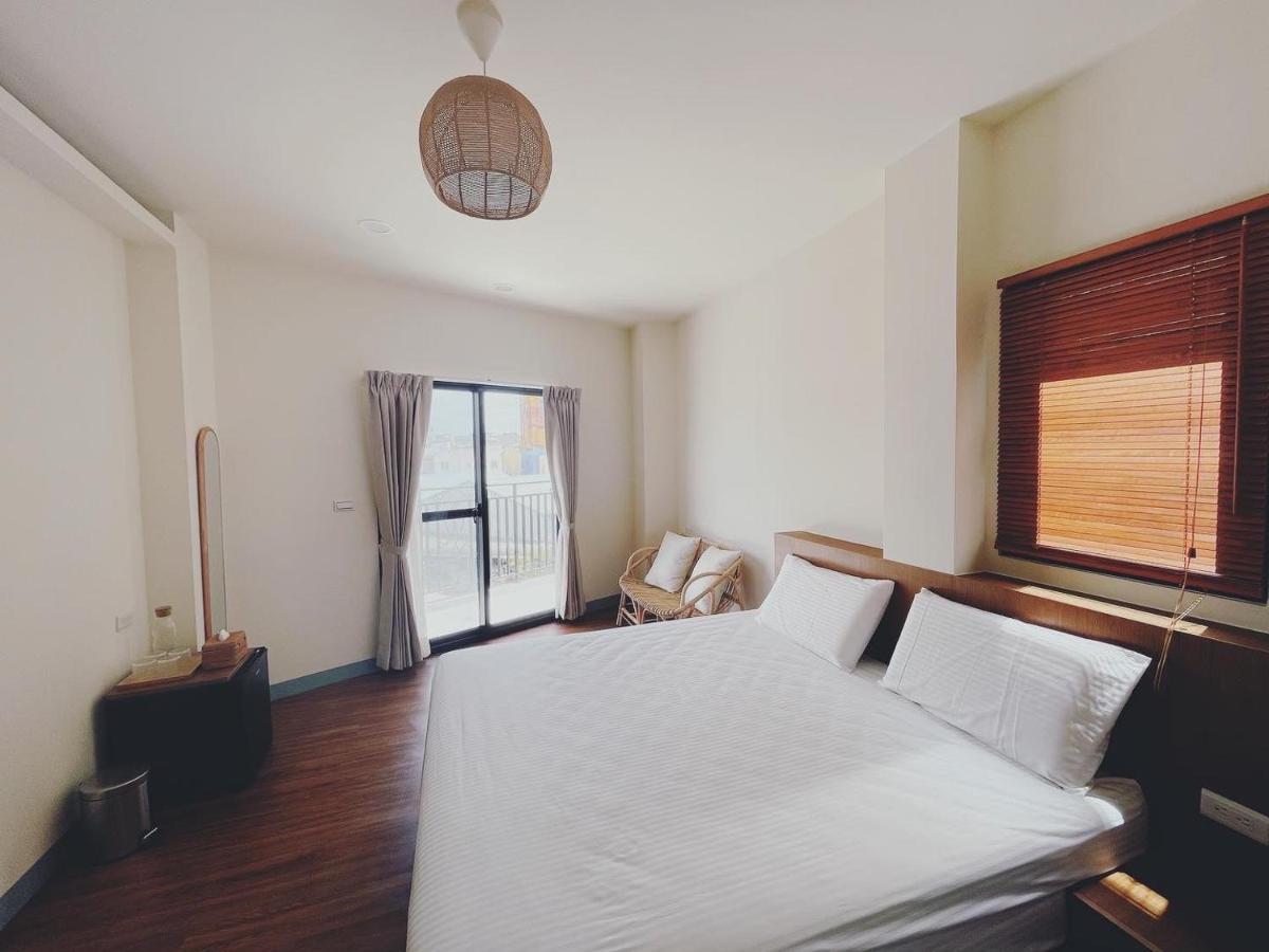 Lixia Hostel Сяолюцю Екстер'єр фото